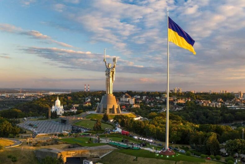 Новий NFT-проєкт за підтримки українських зірок