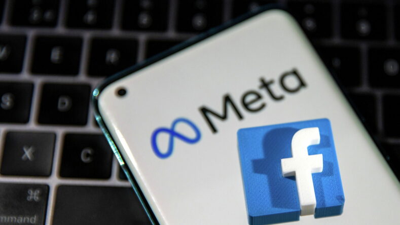 Чат-бот компанії Meta критикує Марка Цукерберга та закликає видалятися з Facebook